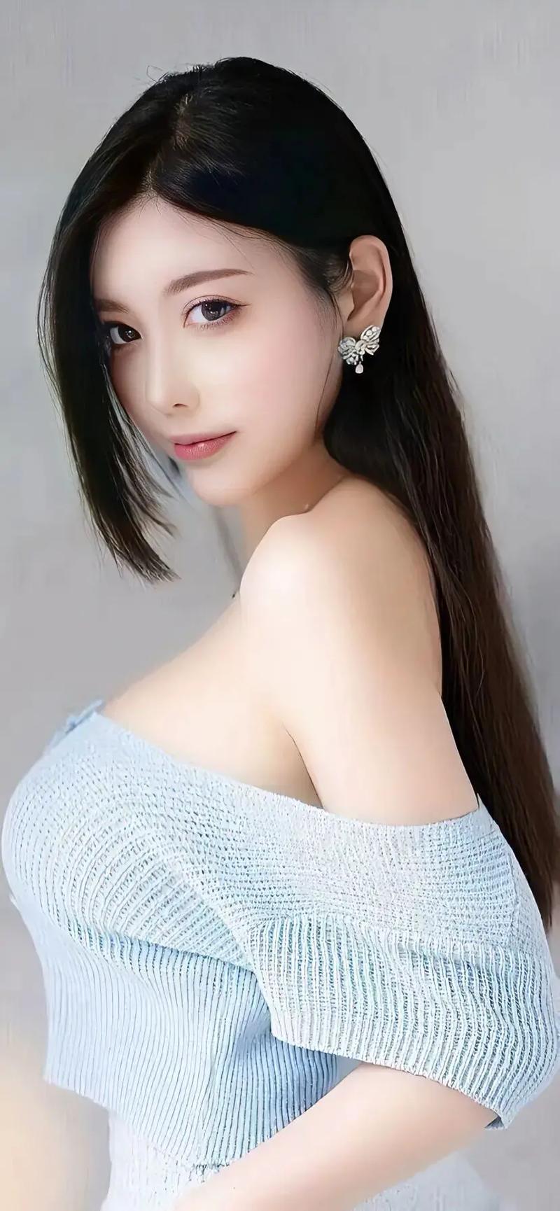 女生和男生一起打牌极速版免费